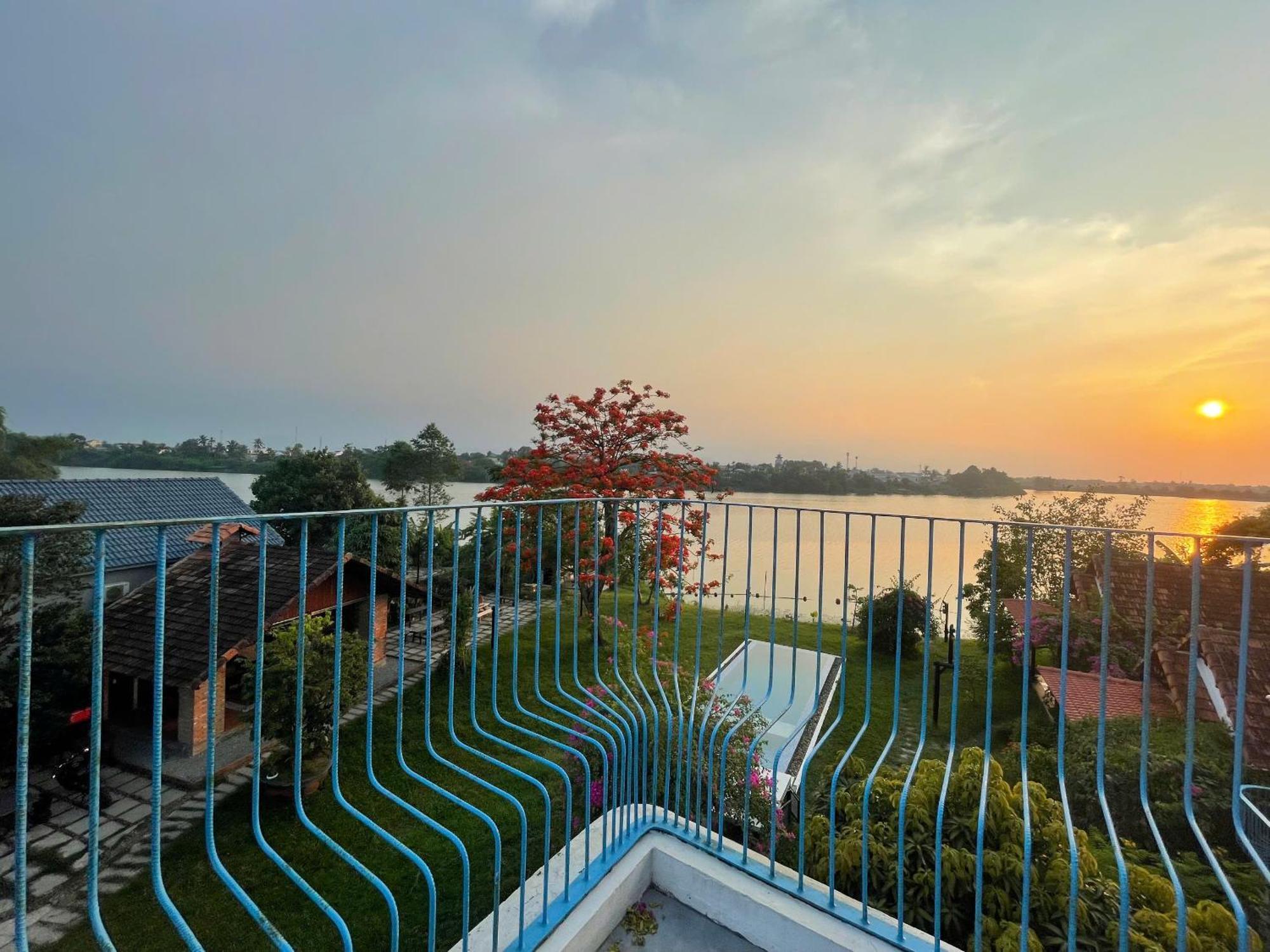 La Y Riverview フエ エクステリア 写真